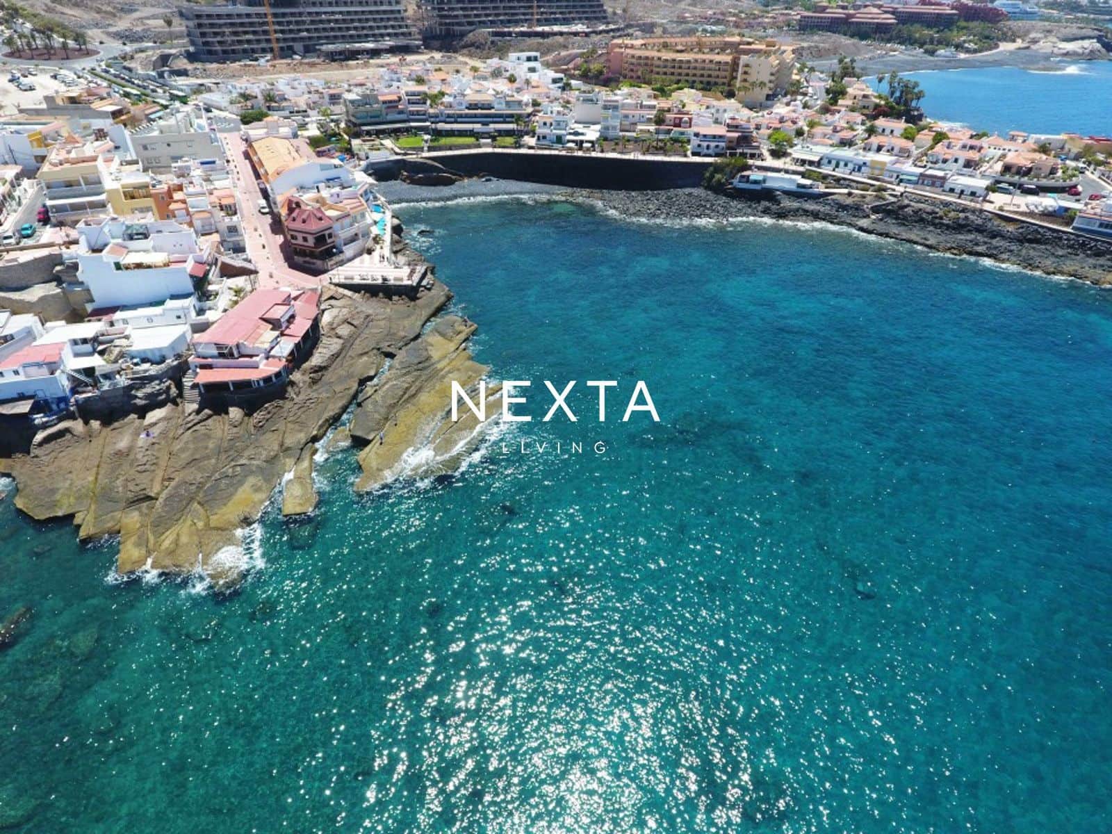 6 bedroom Villa for sale in Costa Adeje with pool garage - € 5,950,000 (Ref: 9867956)