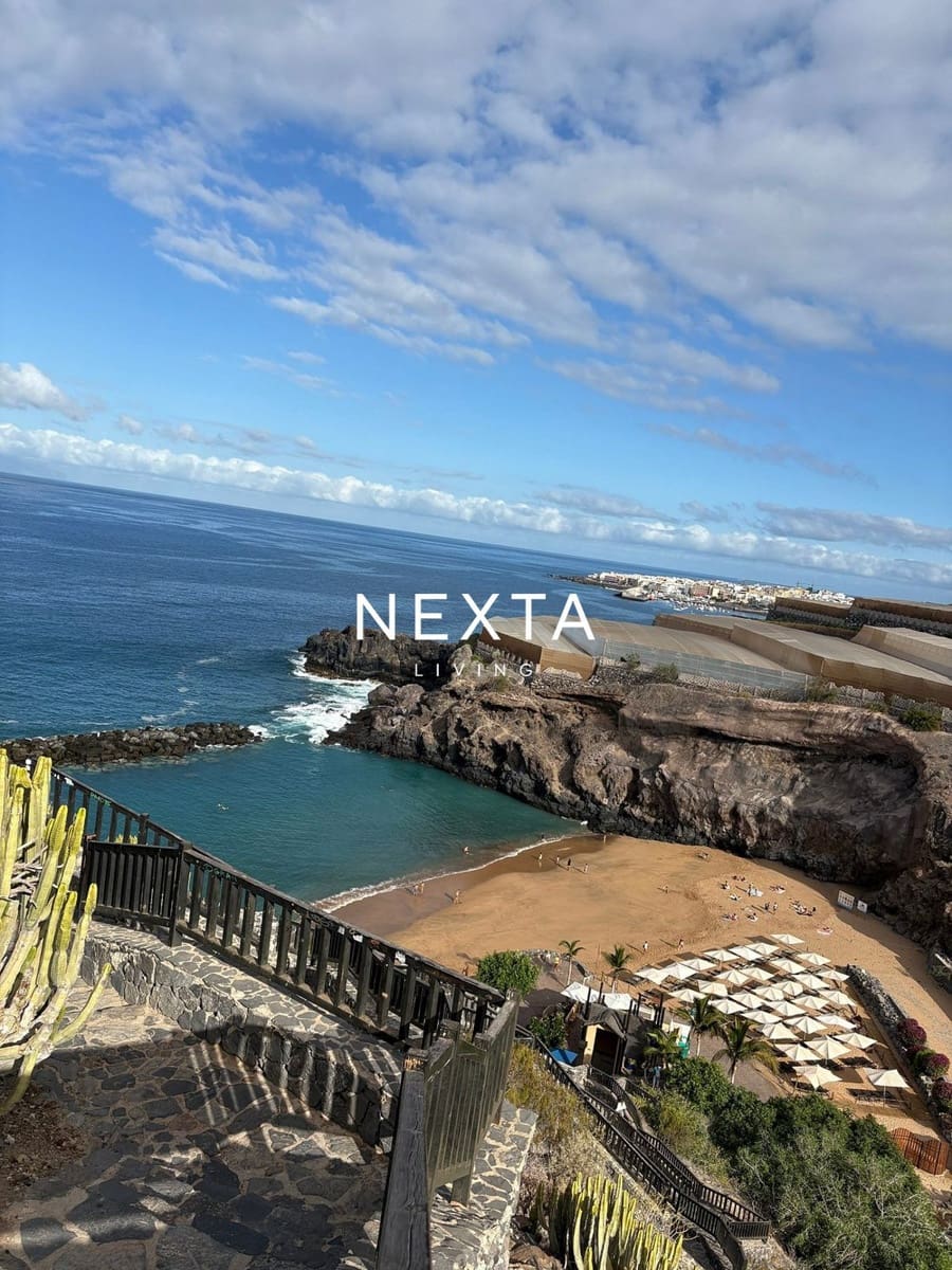 3 bedroom Penthouse for sale in Guia de Isora with pool garage - € 1,727,860 (Ref: 9883717)