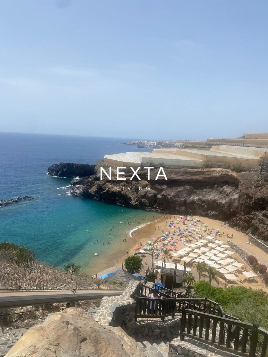 3 bedroom Penthouse for sale in Guia de Isora with pool garage - € 1,727,860 (Ref: 9883717)