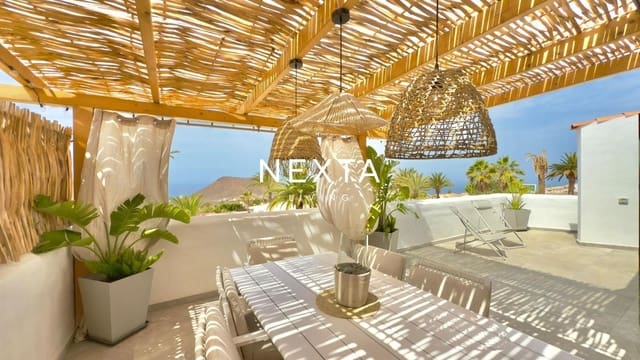5 camera da letto Villa in vendita in Chayofa, Arona con piscina garage - 1.270.000 € (Rif: 9883718)