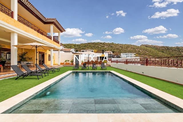 4 sovrum Villa till salu i Roque del Conde, Adeje med pool garage - 1 750 000 € (Ref: 9883771)