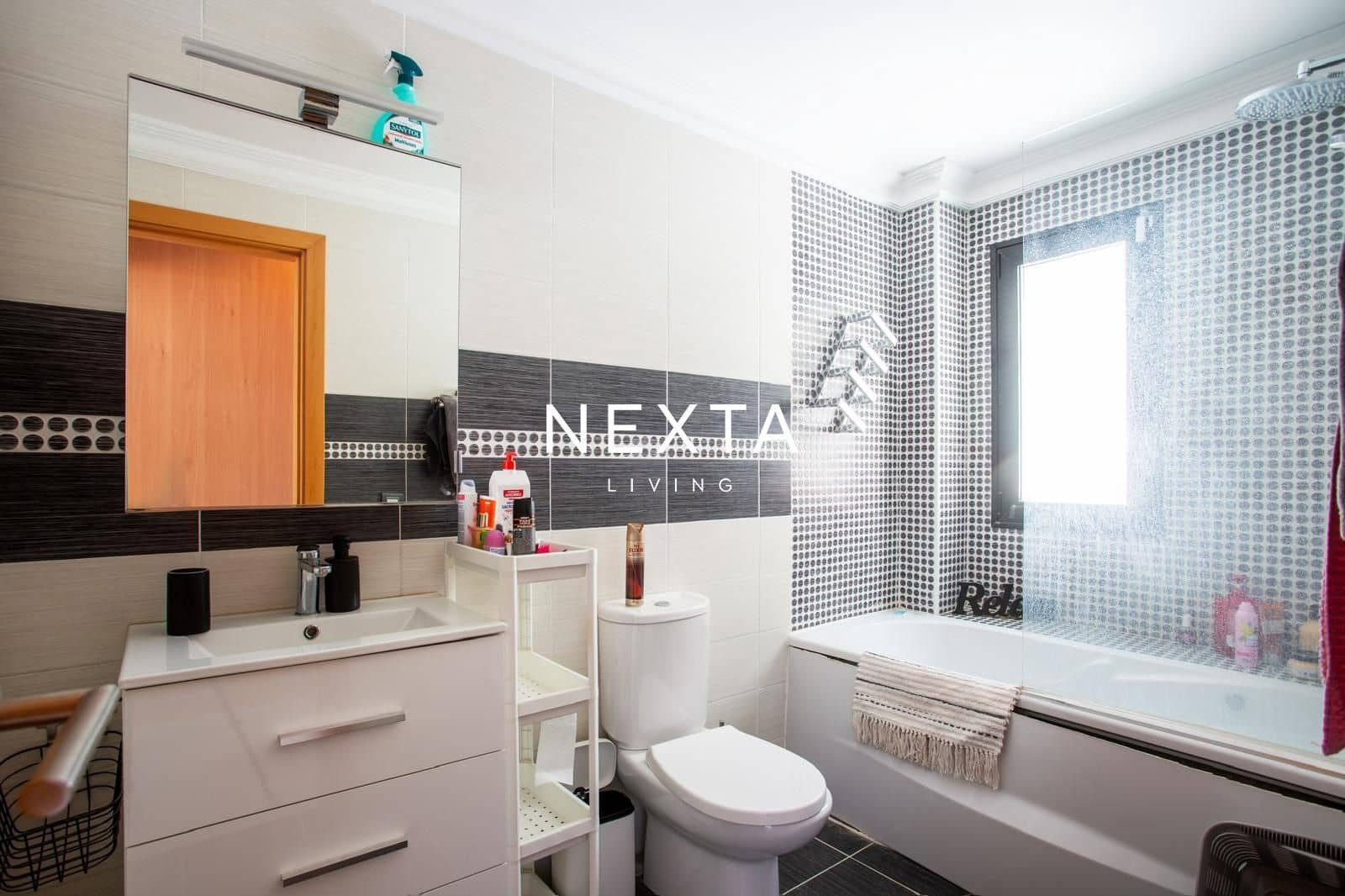 3 bedroom Villa for sale in Torviscas with pool garage - € 1,480,000 (Ref: 9919036)