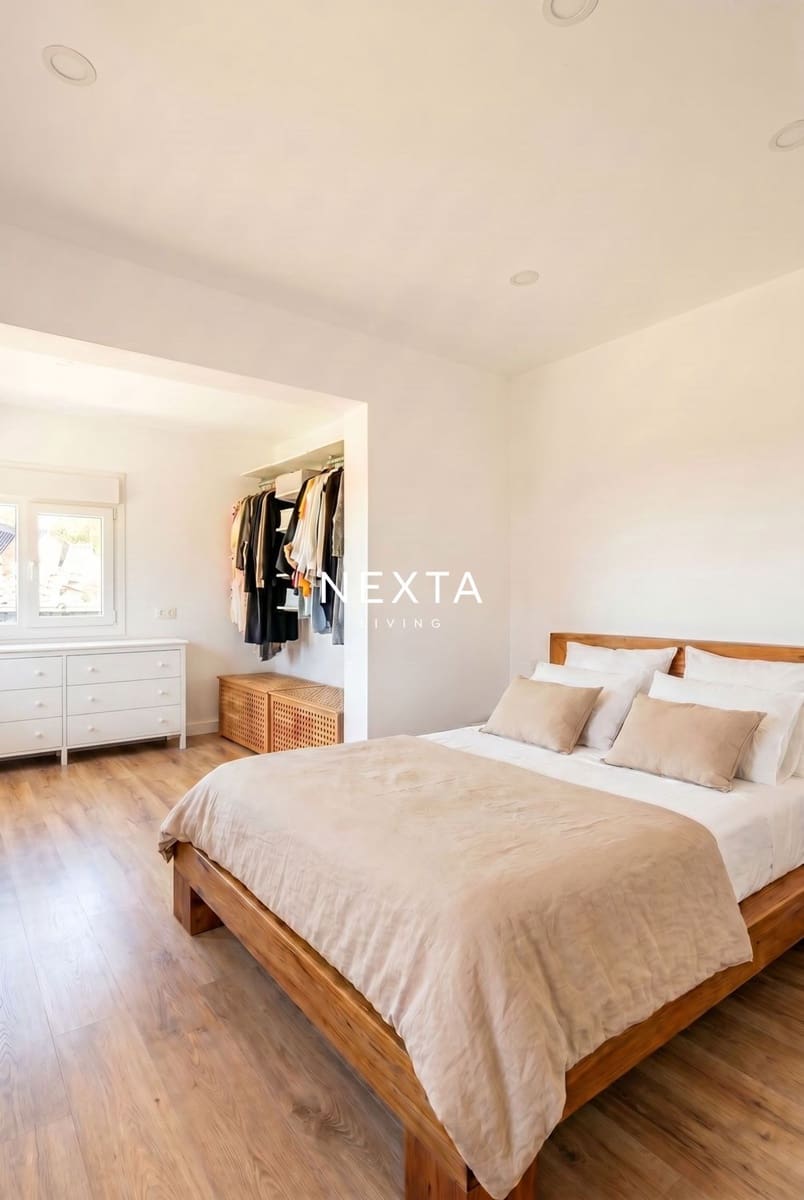 5 bedroom Villa for sale in Santa Ursula with pool garage - € 950,000 (Ref: 9921122)