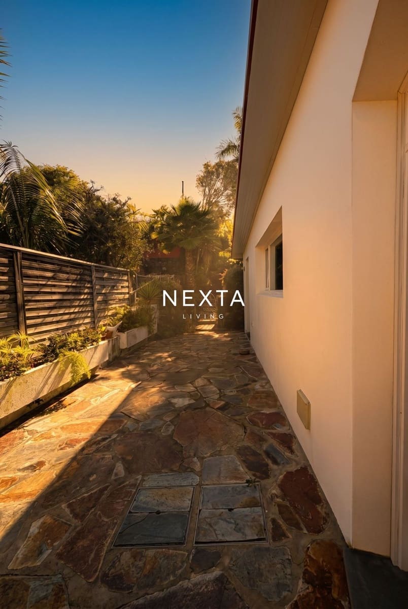 5 bedroom Villa for sale in Santa Ursula with pool garage - € 950,000 (Ref: 9921122)