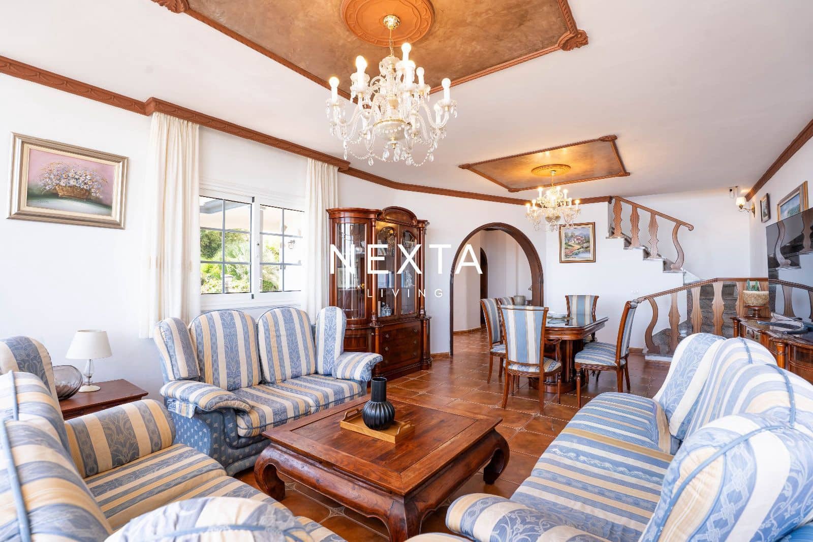 6 chambre Villa/Maison à vendre à Los Menores avec piscine garage - 1 180 000 € (Ref: 9921439)
