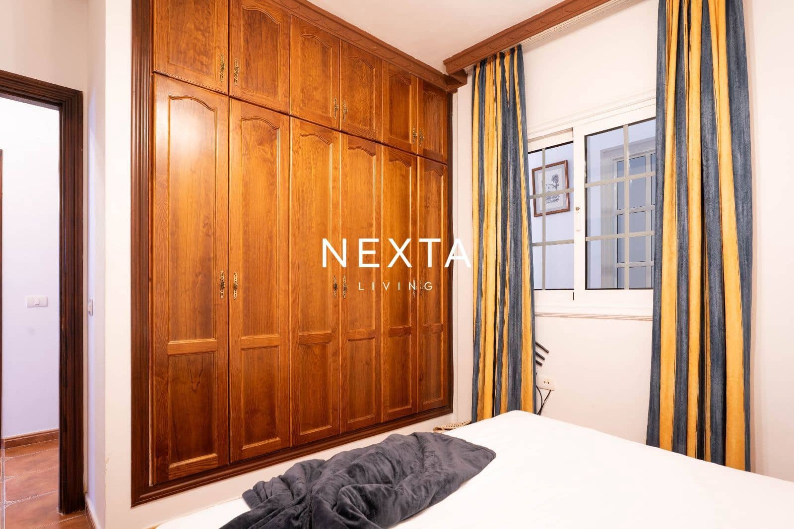 6 chambre Villa/Maison à vendre à Los Menores avec piscine garage - 1 180 000 € (Ref: 9921439)