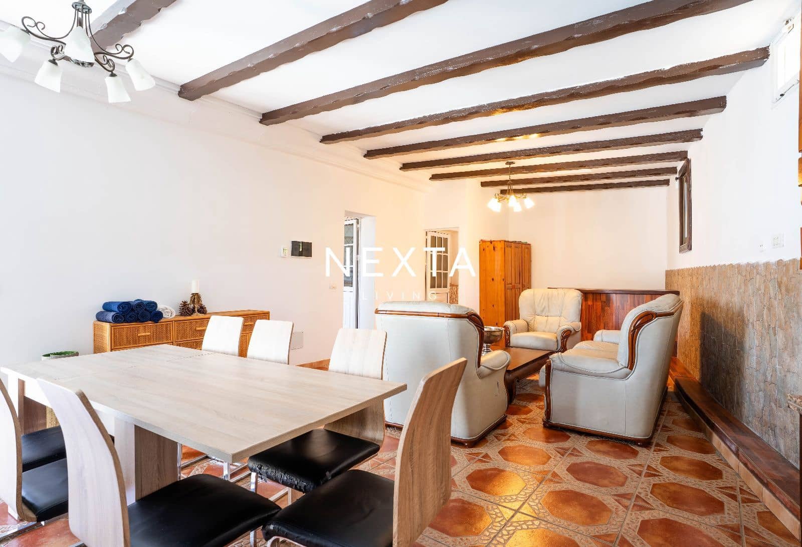 6 chambre Villa/Maison à vendre à Los Menores avec piscine garage - 1 180 000 € (Ref: 9921439)