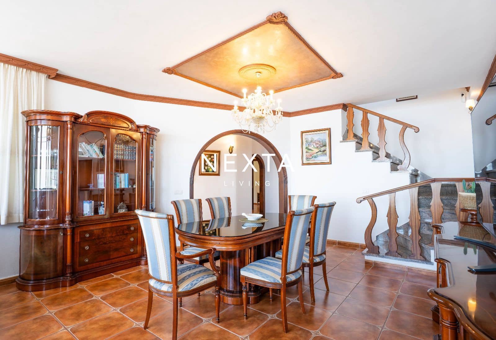 6 chambre Villa/Maison à vendre à Los Menores avec piscine garage - 1 180 000 € (Ref: 9921439)