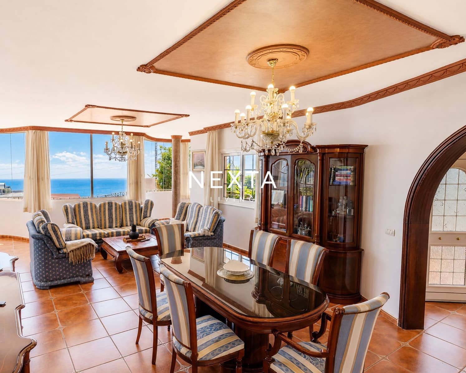 6 chambre Villa/Maison à vendre à Los Menores avec piscine garage - 1 180 000 € (Ref: 9921439)