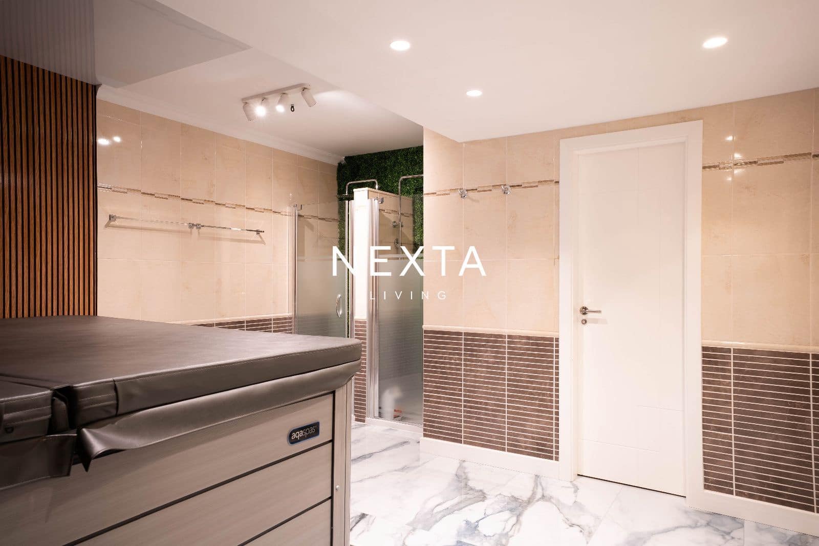 4 chambre Villa/Maison à vendre à La Caleta Adeje avec piscine garage - 3 500 000 € (Ref: 9921440)