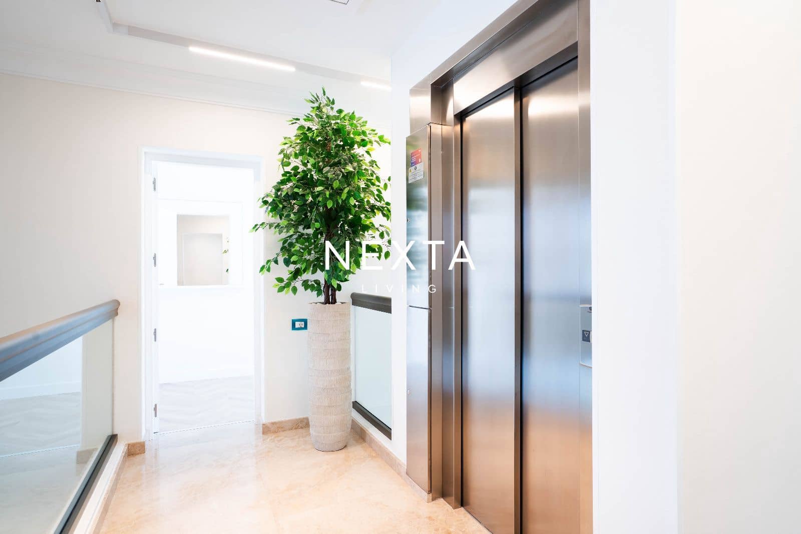 4 chambre Villa/Maison à vendre à La Caleta Adeje avec piscine garage - 3 500 000 € (Ref: 9921440)