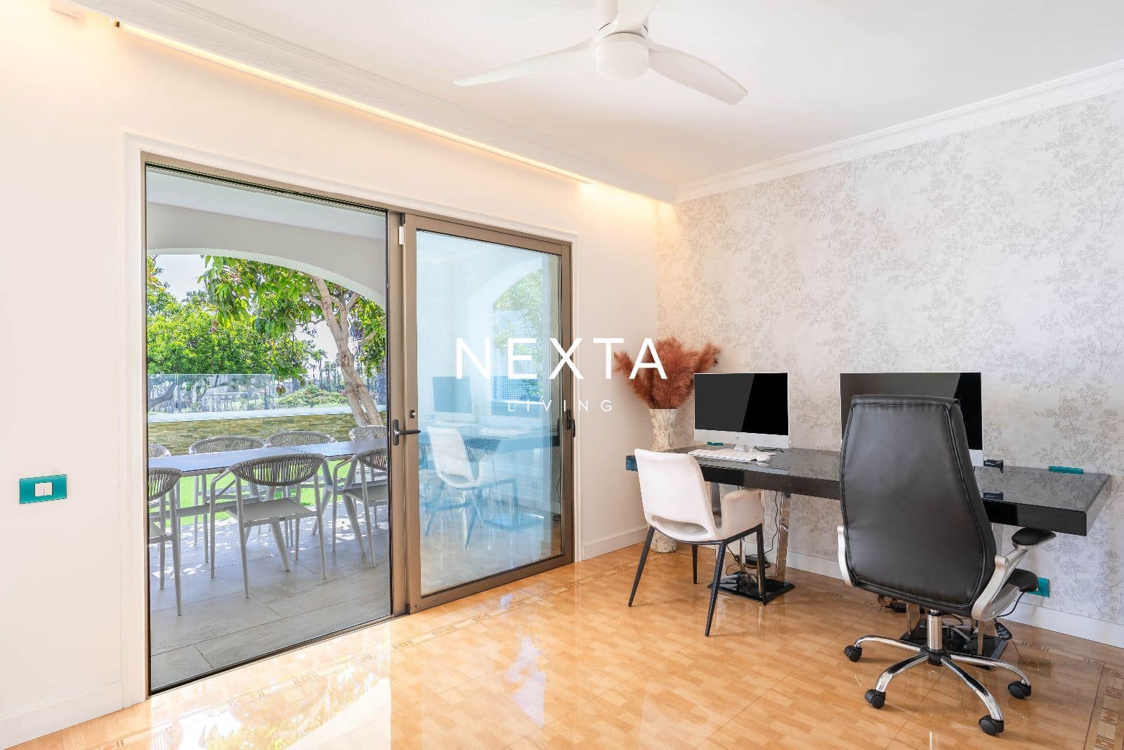 4 chambre Villa/Maison à vendre à La Caleta Adeje avec piscine garage - 3 500 000 € (Ref: 9921440)