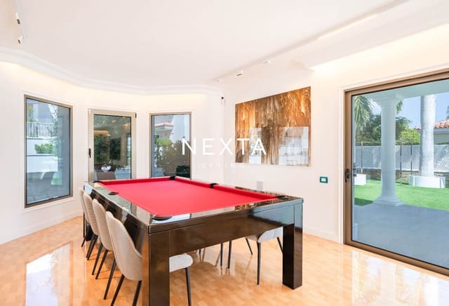 4 chambre Villa/Maison à vendre à La Caleta Adeje, Adeje avec piscine garage - 3 500 000 € (Ref: 9921440)