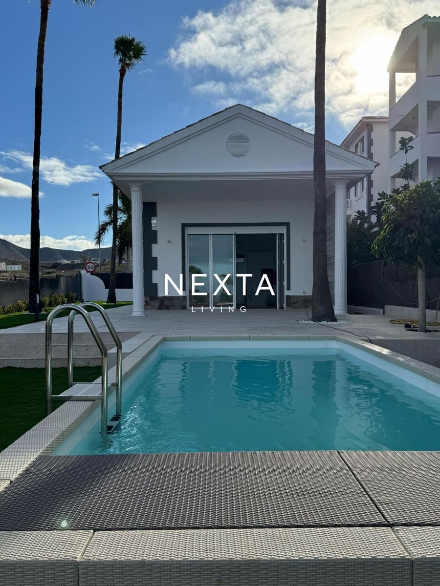 Chalet de 5 habitaciones en Arona en venta con piscina garaje - 1.300.000 € (Ref: 9953144)