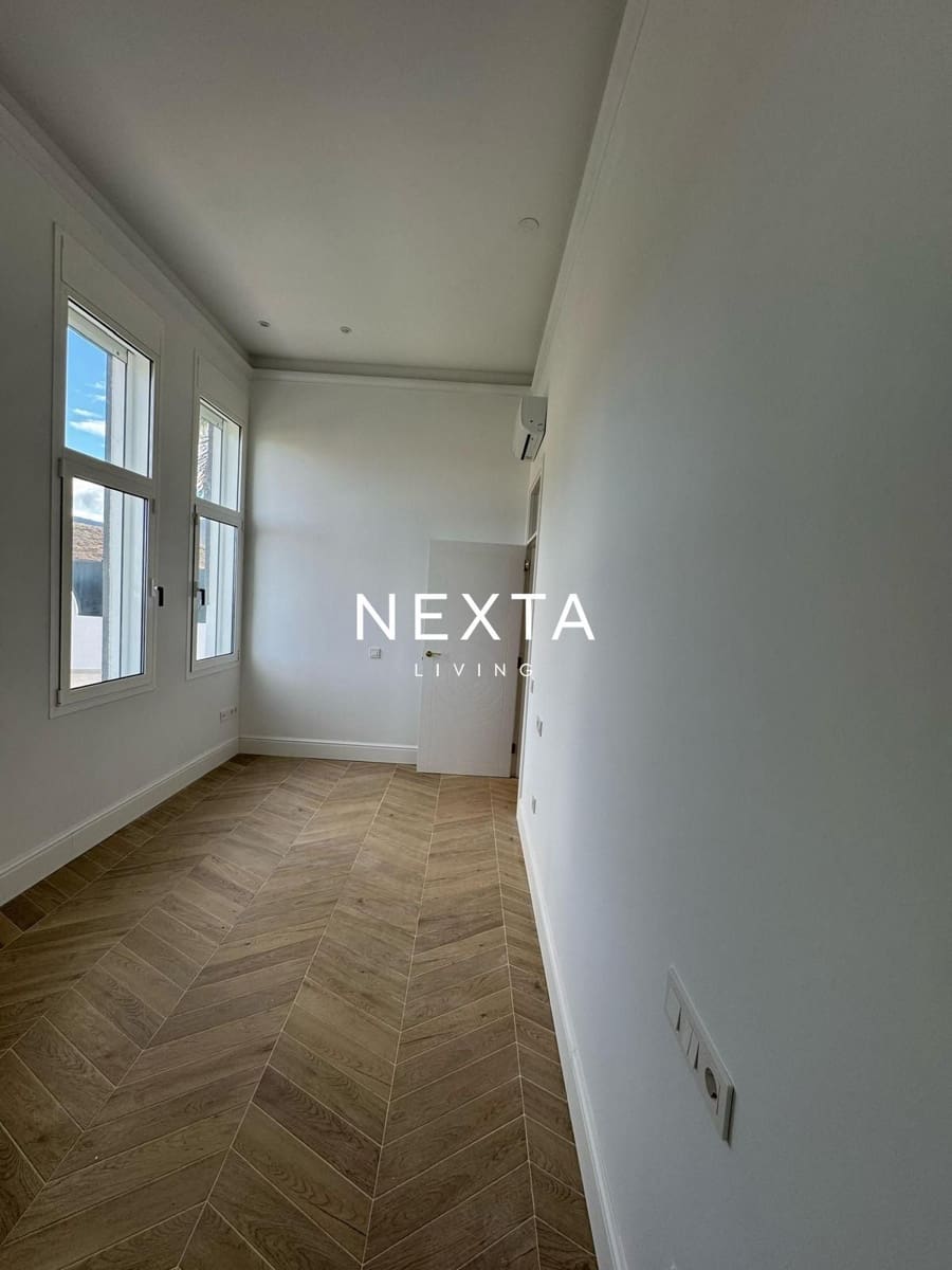 Chalet de 5 habitaciones en Arona en venta con piscina garaje - 1.300.000 € (Ref: 9953144)