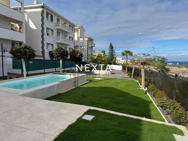 5 chambre Villa/Maison à vendre à Los Cristianos, Arona avec piscine garage - 1 300 000 € (Ref: 9953144)