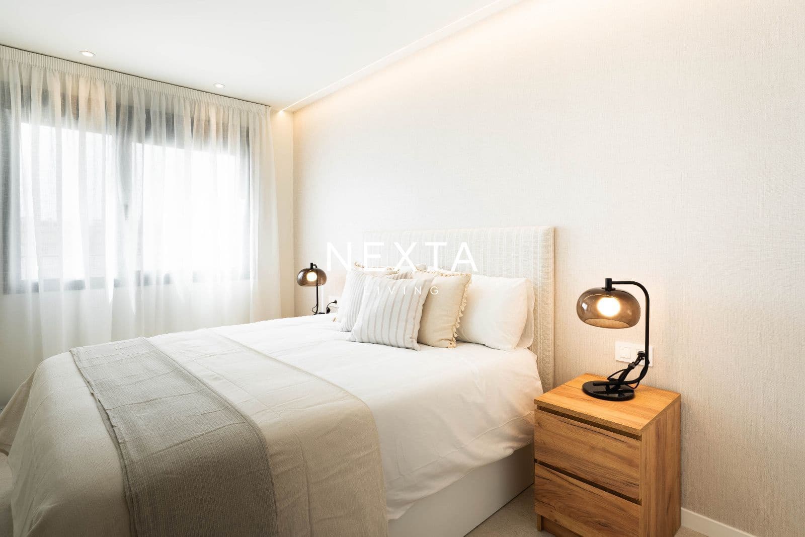2 soverom Leilighet til leie i Granadilla de Abona med svømmebasseng garasje - € 2 250 (Ref: 9991865)