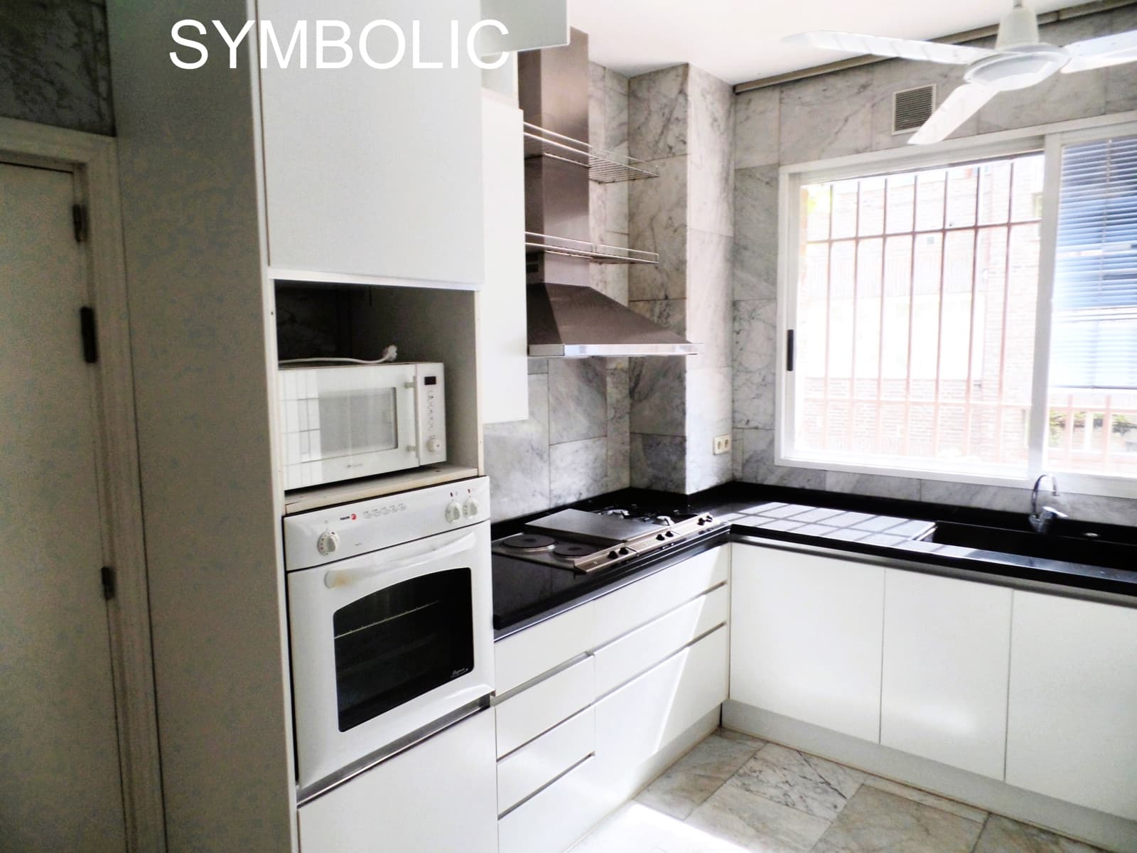 4 bedroom Flat for rent in Madrid city with pool garage - € 3,900 (Ref: 9550548)