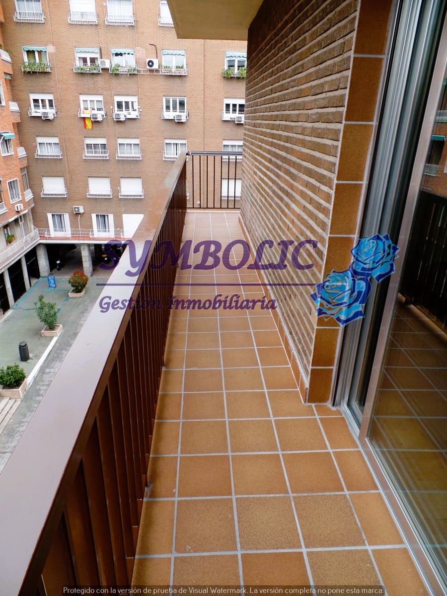 Piso de 2 habitaciones en Madrid ciudad en alquiler - 1.850 € (Ref: 9554305)