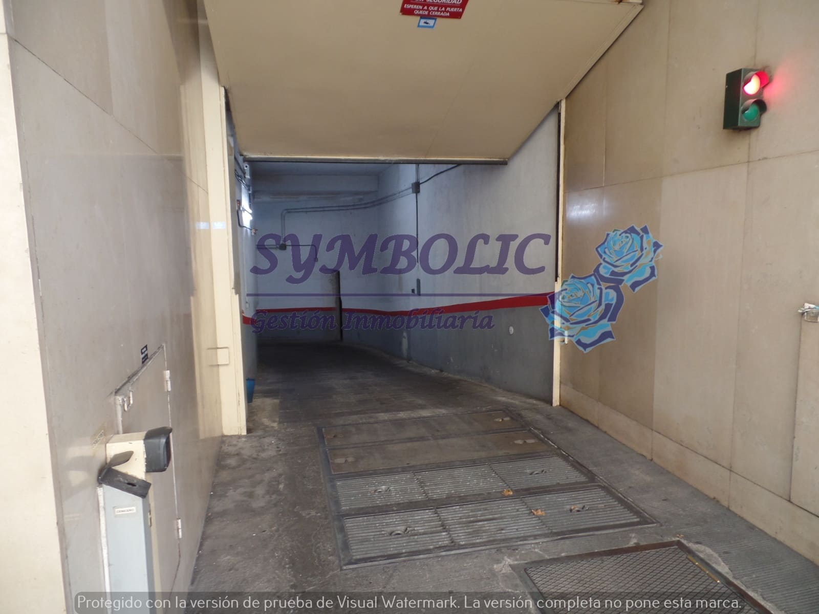 Garage til salg i Madrid by - € 59.000 (Ref: 9557413)