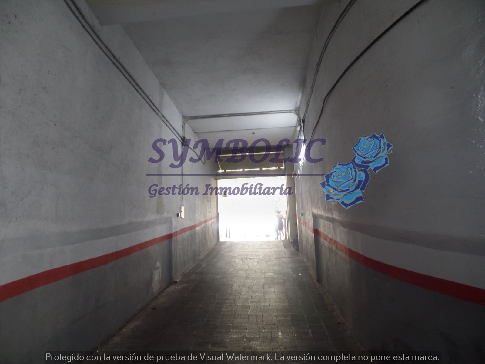 Garage til salg i Madrid by - € 59.000 (Ref: 9557413)