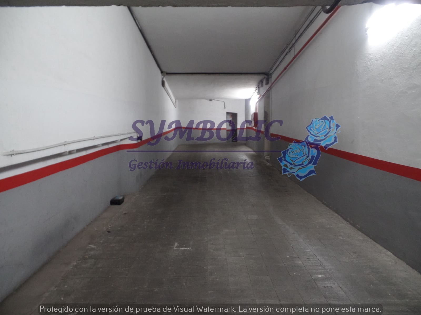 Garage til salg i Madrid by - € 59.000 (Ref: 9557413)