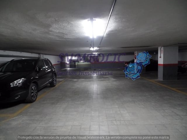Garage til salg i Recoletos, Madrid by - € 59.000 (Ref: 9557413)