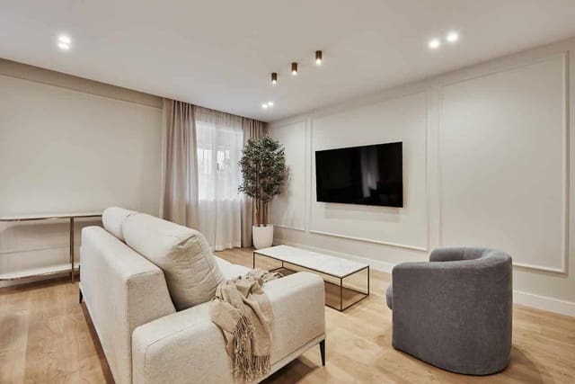 3 makuuhuone Asunto myytävänä paikassa Lista, Madrid kaupunki mukana 
autotalli - 2 149 000 € (Ref: 9560707)