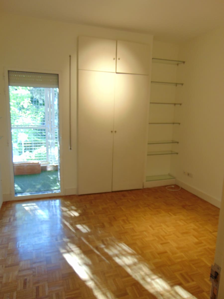 4 Zimmer Wohnung zu verkaufen in Madrid Stadt mit Pool Garage - 1.650.000 € (Ref: 9637876)