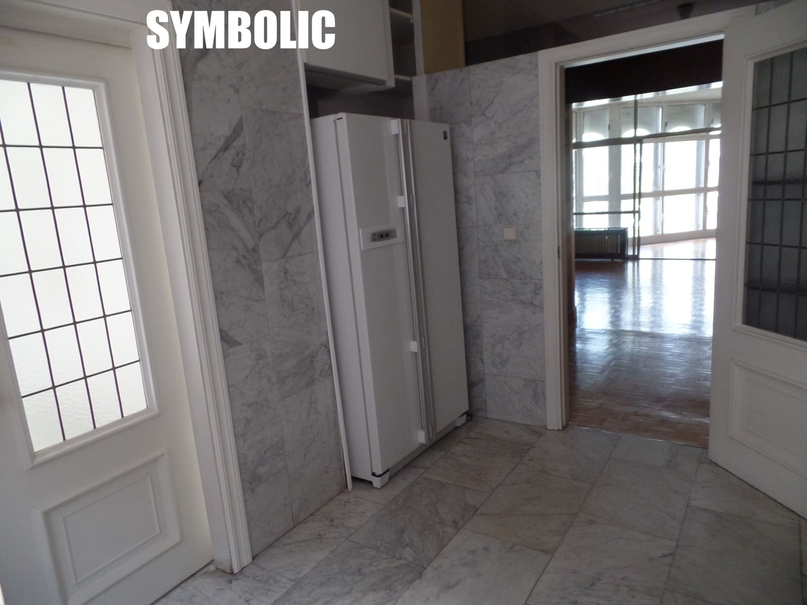 4 Zimmer Wohnung zu verkaufen in Madrid Stadt mit Pool Garage - 1.650.000 € (Ref: 9637876)