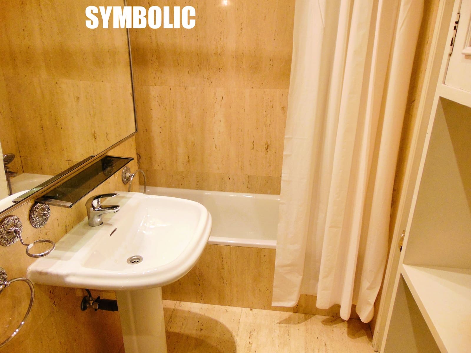 4 Zimmer Wohnung zu verkaufen in Madrid Stadt mit Pool Garage - 1.650.000 € (Ref: 9637876)