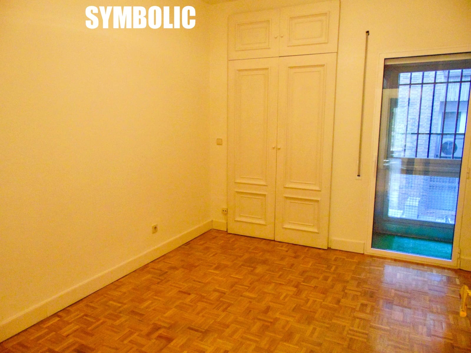 4 Zimmer Wohnung zu verkaufen in Madrid Stadt mit Pool Garage - 1.650.000 € (Ref: 9637876)