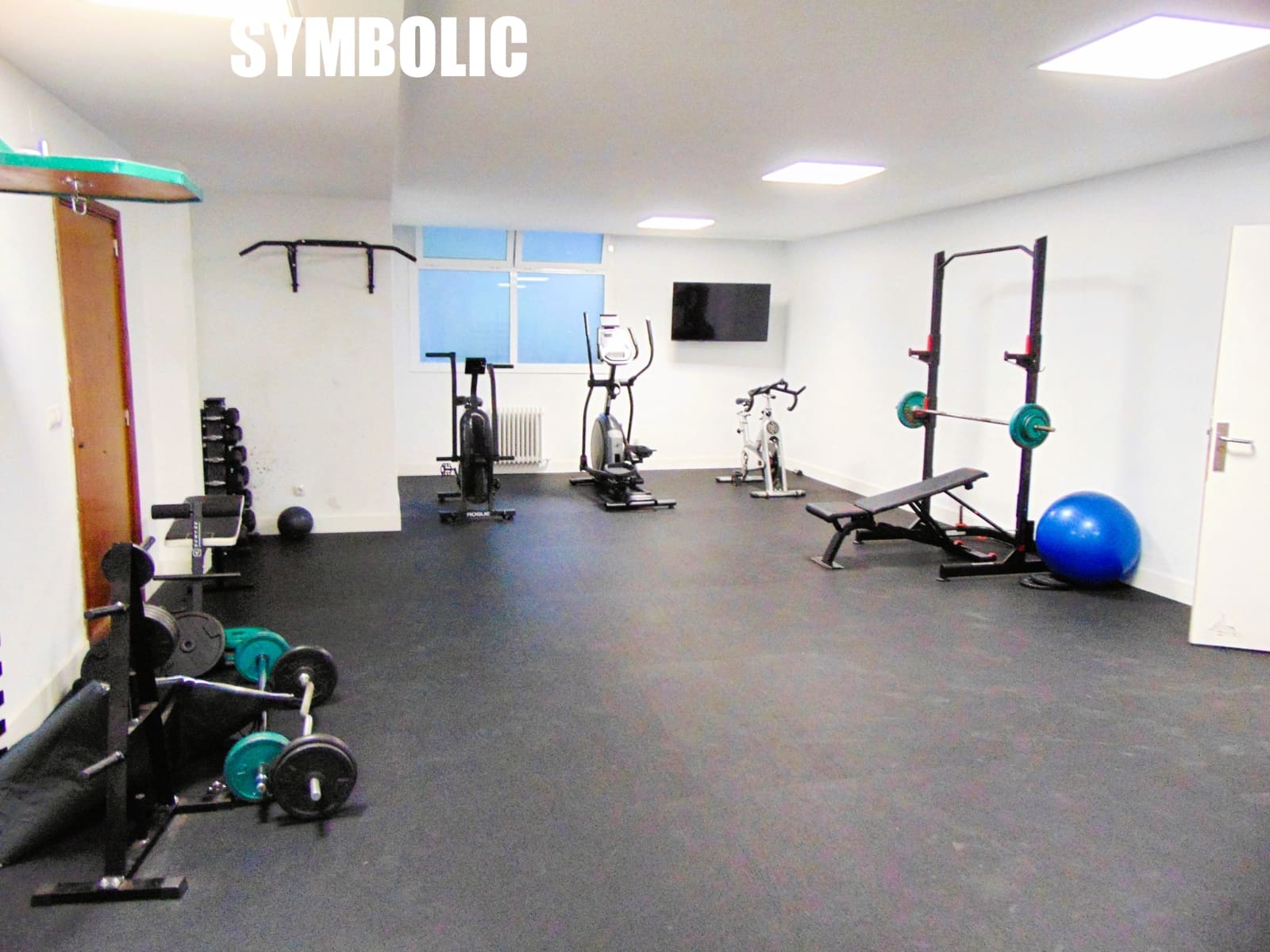 4 Zimmer Wohnung zu verkaufen in Madrid Stadt mit Pool Garage - 1.650.000 € (Ref: 9637876)