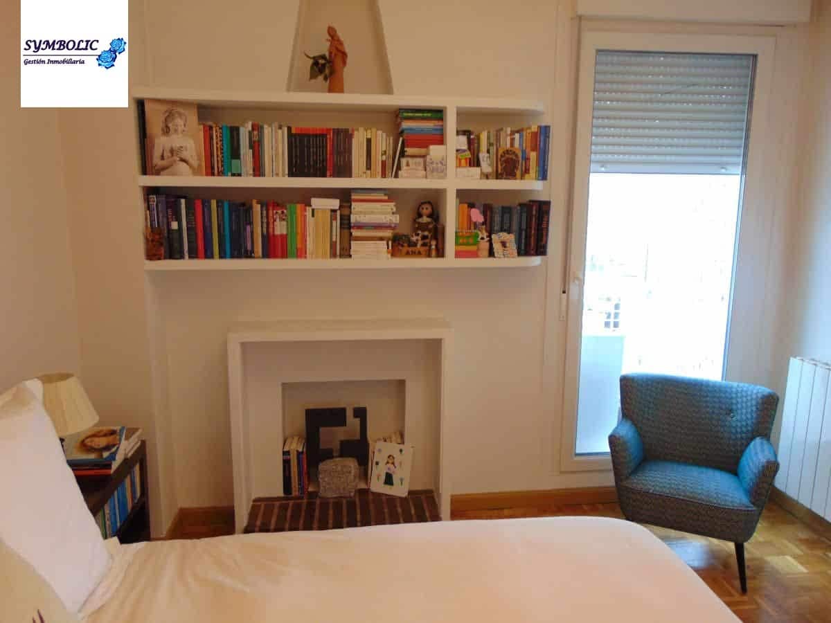4 bedroom Flat for sale in Madrid city with pool garage - € 1,615,000 (Ref: 9709109)