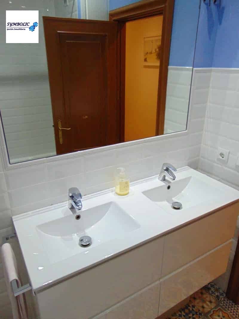 4 bedroom Flat for sale in Madrid city with pool garage - € 1,615,000 (Ref: 9709109)