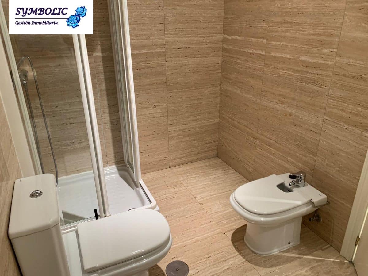 3 sovrum Lägenhet att hyra i Majadahonda med pool garage - 2 700 € (Ref: 9719192)