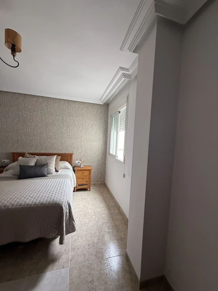 2 makuuhuone Kattohuoneisto myytävänä paikassa Quesada - 58 000 € (Ref: 9487960)