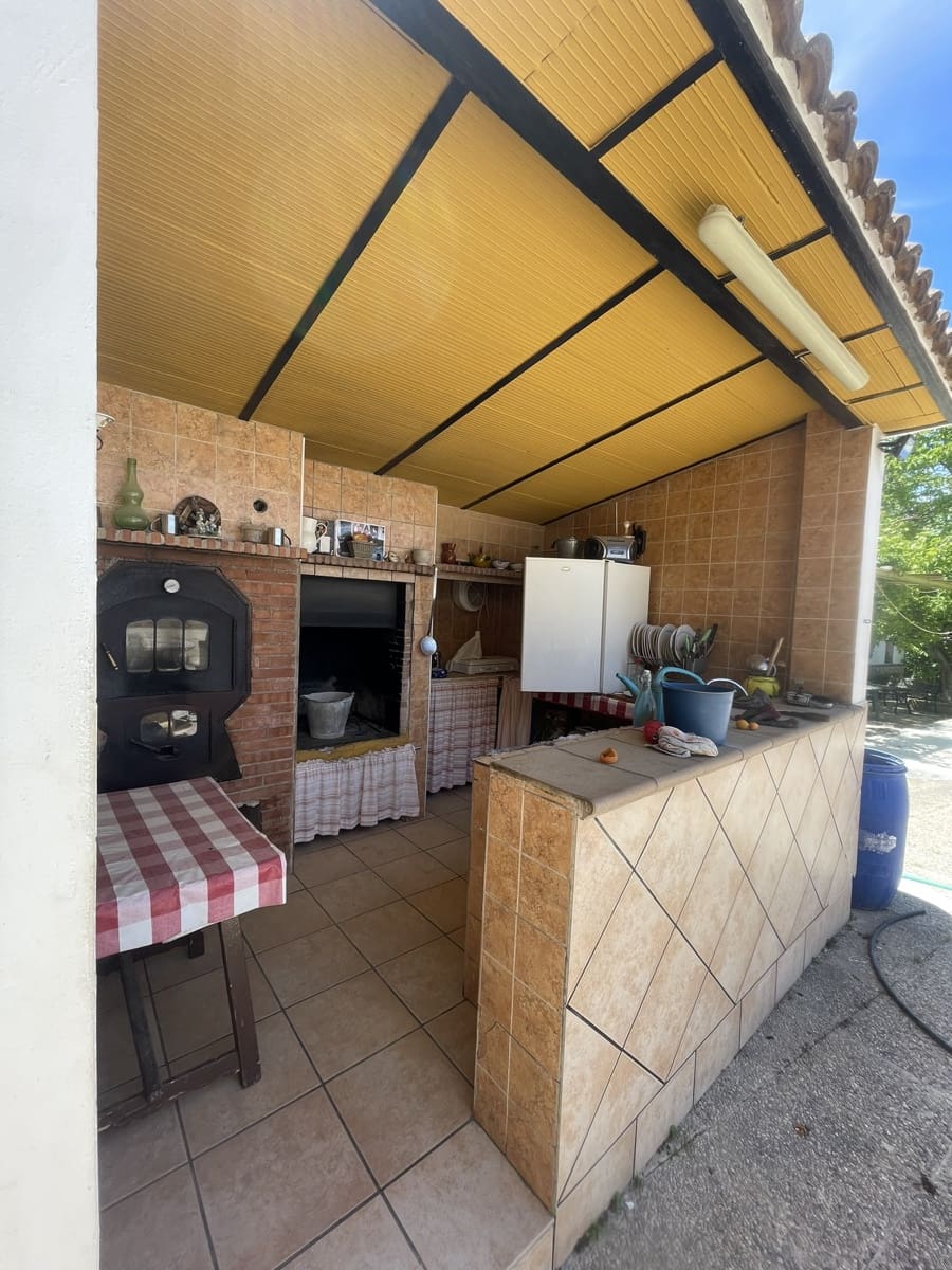 5 chambre Villa/Maison à vendre à Quesada avec piscine garage - 280 000 € (Ref: 9487975)