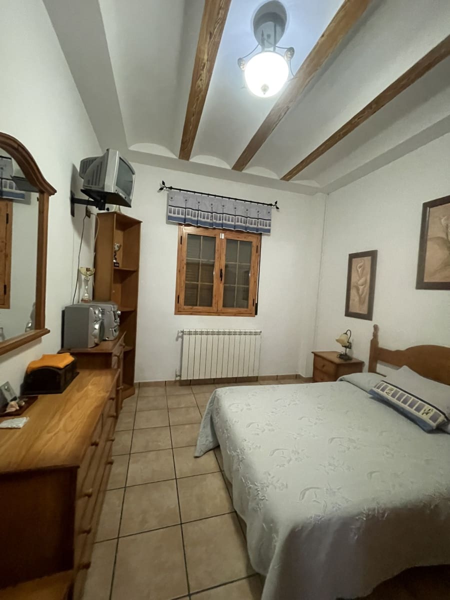 5 chambre Villa/Maison à vendre à Quesada avec piscine garage - 280 000 € (Ref: 9487975)