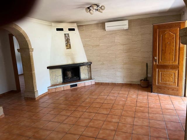 2 slaapkamer Finca/Landhuis te koop in Dénia - € 290.000 (Ref: 10011097)