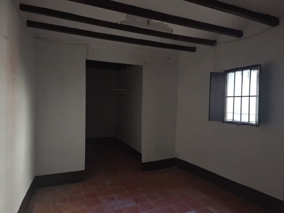 4 soveværelse Byhus til salg i Jalon / Xalo - € 159.000 (Ref: 9528109)