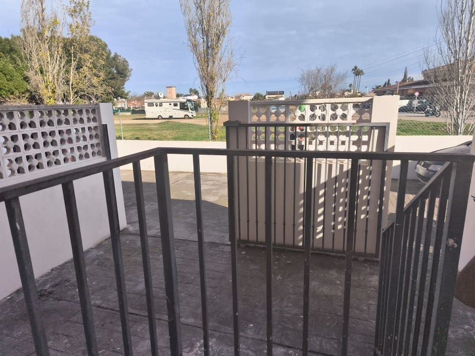 3 soverom Rekkehus til salgs i Els Poblets med garasje - € 280 000 (Ref: 9528110)