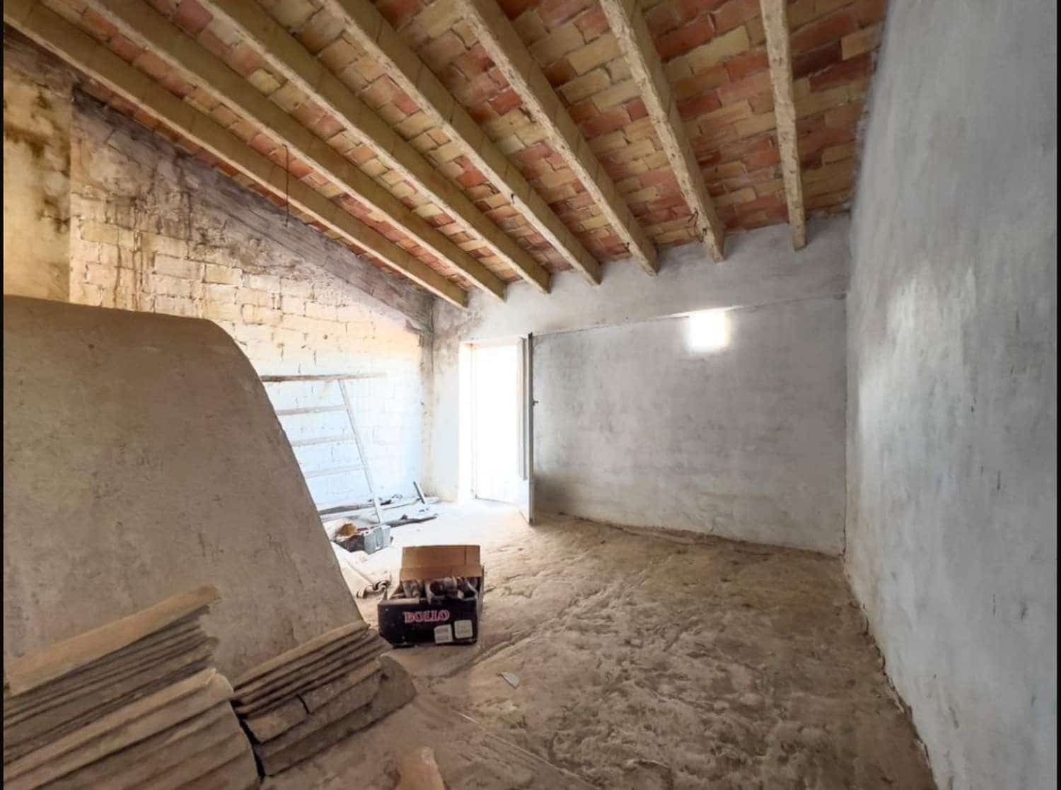 Hus til salgs i Benidoleig - € 107 800 (Ref: 9528111)