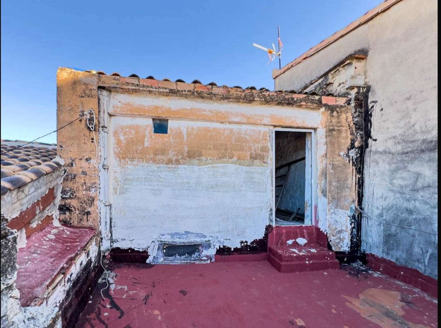 Hus til salgs i Benidoleig - € 107 800 (Ref: 9528111)