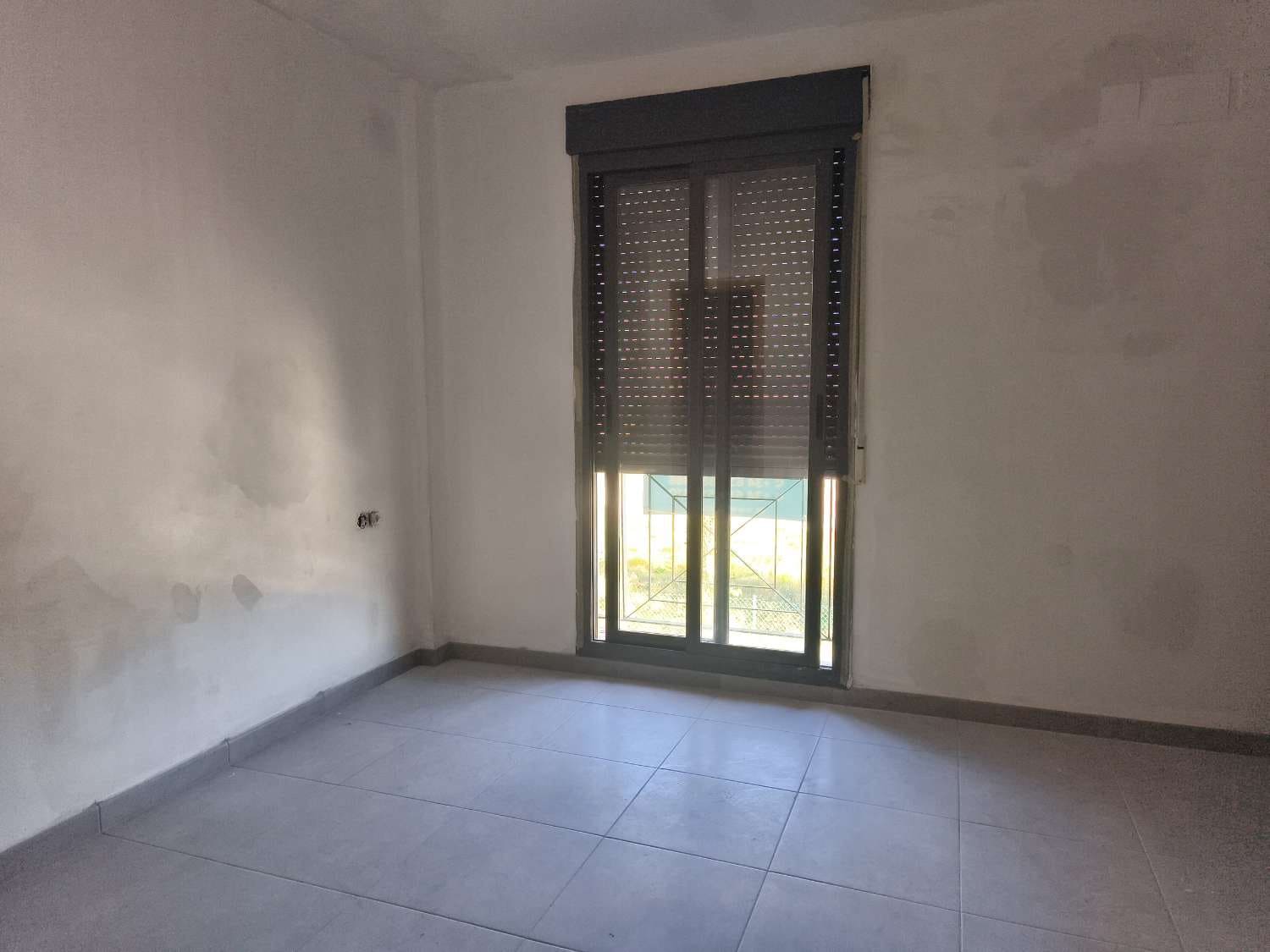 3 sypialnia Dom szeregowy na sprzedaż w Els Poblets - 209 000 € (Ref: 9568243)