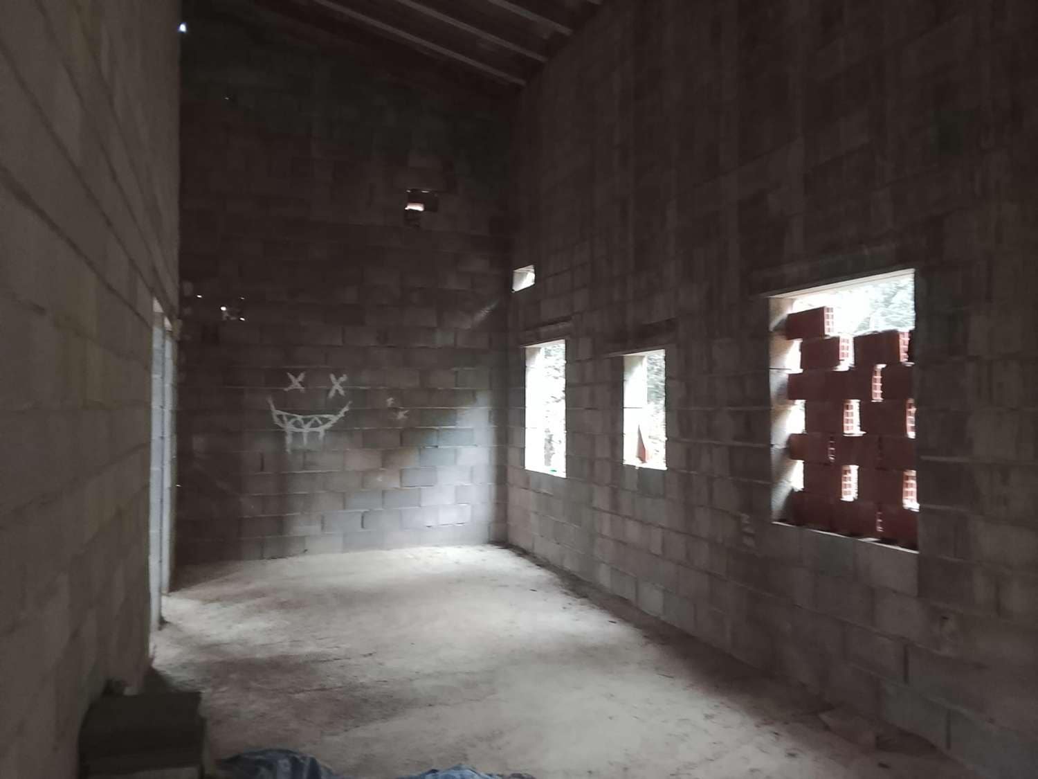 Maalaistalo myytävänä paikassa Benigembla / Benichembla - 160 000 € (Ref: 9651354)