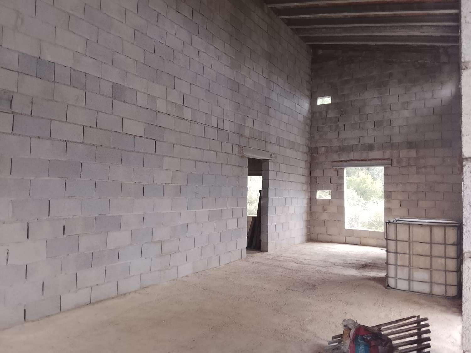 Maalaistalo myytävänä paikassa Benigembla / Benichembla - 160 000 € (Ref: 9651354)