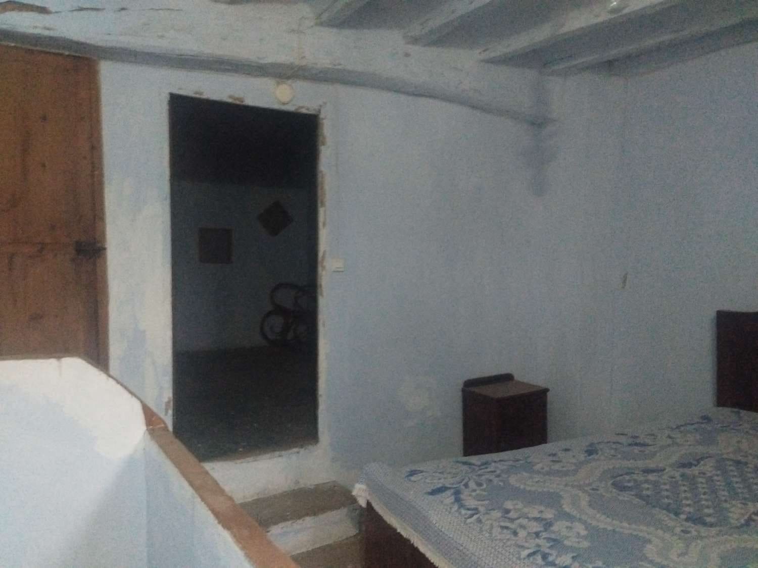 Haus zu verkaufen in Castell de Castells - 72.000 € (Ref: 9651356)