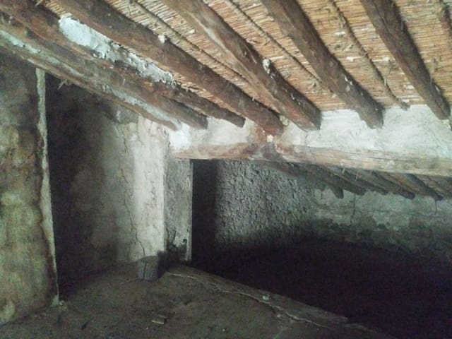 Haus zu verkaufen in Castell de Castells - 72.000 € (Ref: 9651356)