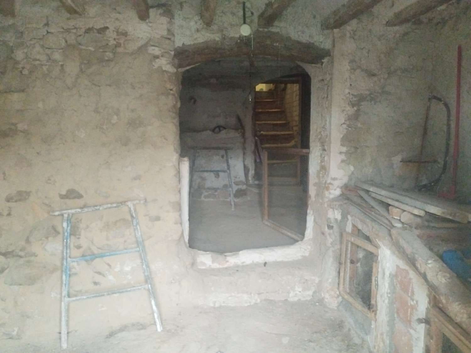 Haus zu verkaufen in Castell de Castells - 72.000 € (Ref: 9651356)